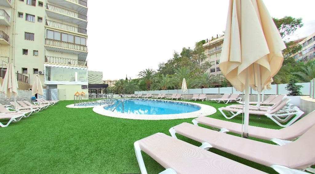Prince Park Hotel in Benidorm, Costa Blanca - Teletext Holidays.