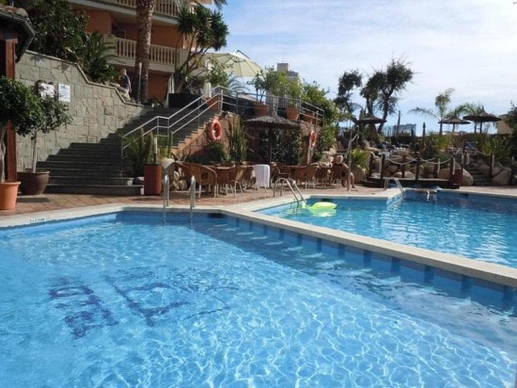 undefined image 3