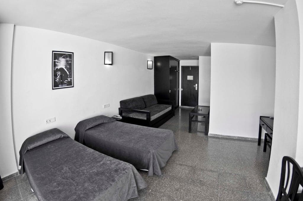 undefined image 3