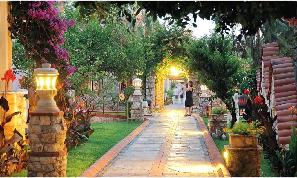 undefined image 32