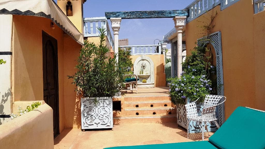 undefined image 2