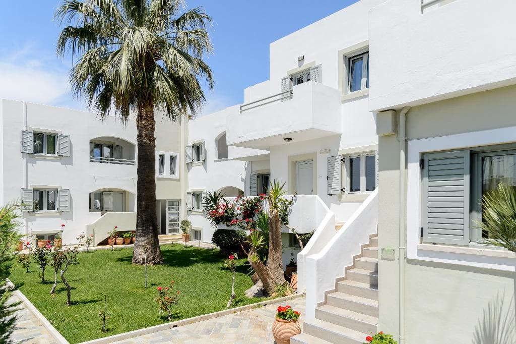 Angela Studios And Apartments