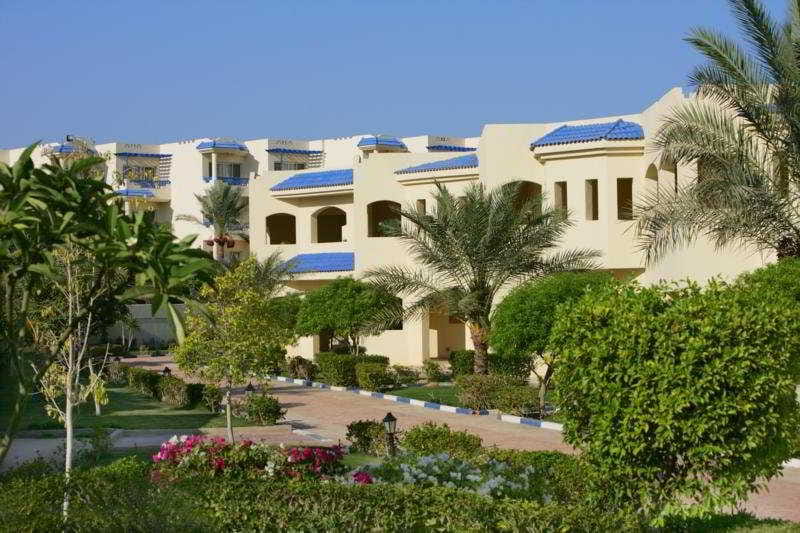 Grand Oasis Resort