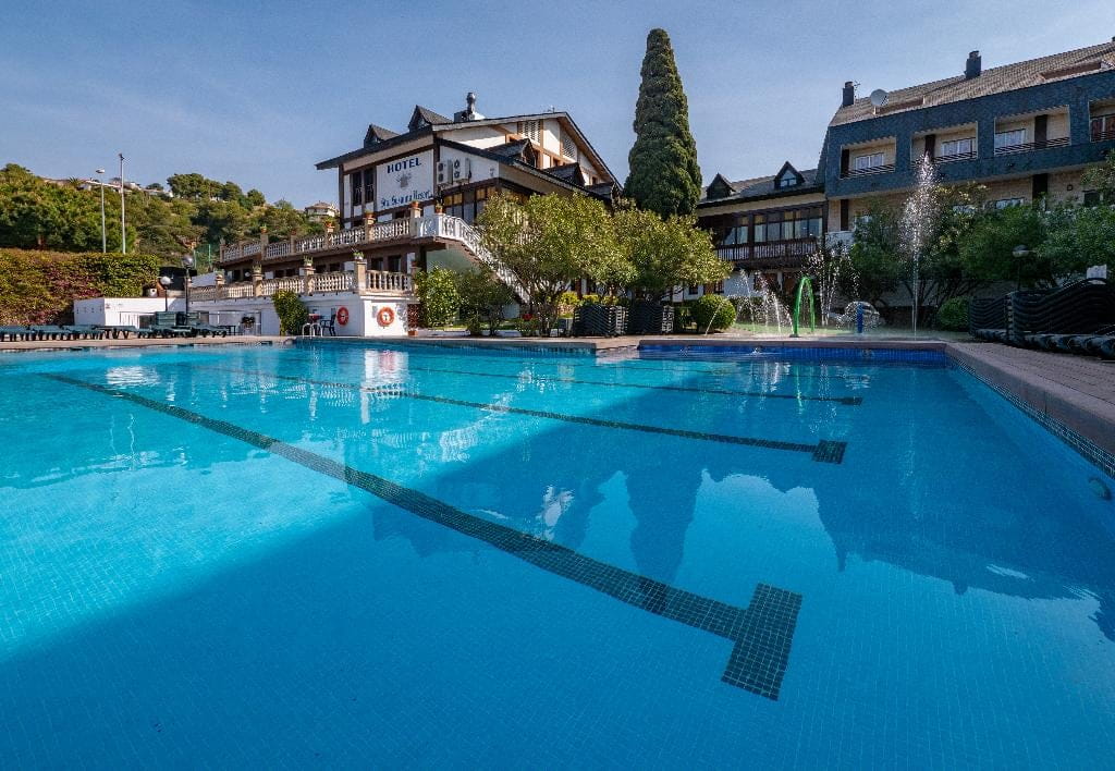 Santa Susanna Resort