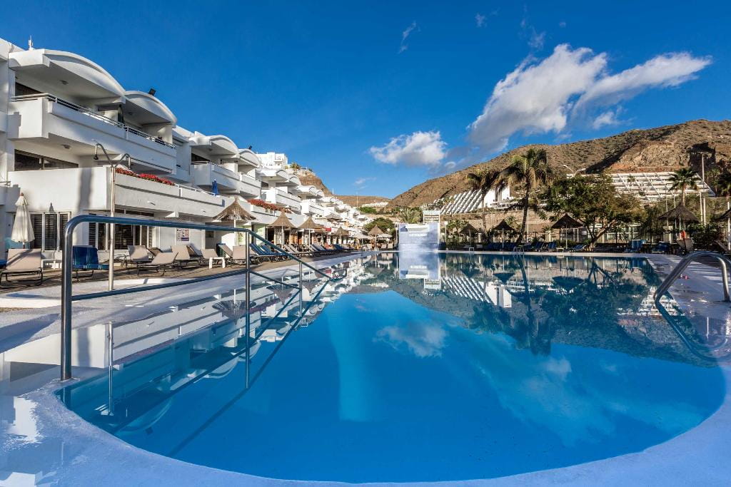 Portonovo Apartments