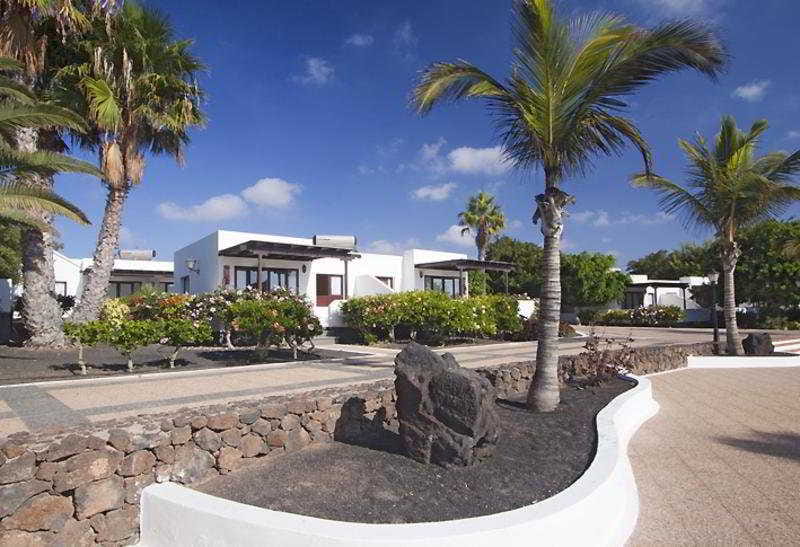 Playa Limones Bungalows