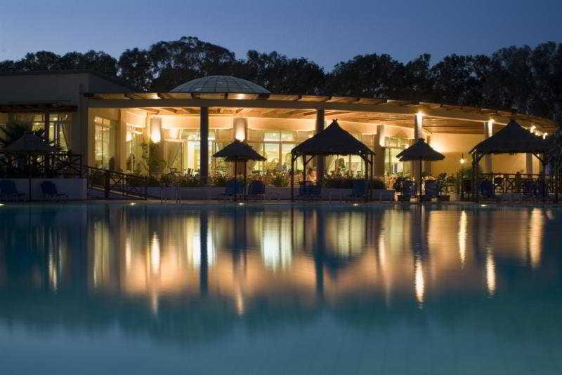 Kipriotis Maris Suites