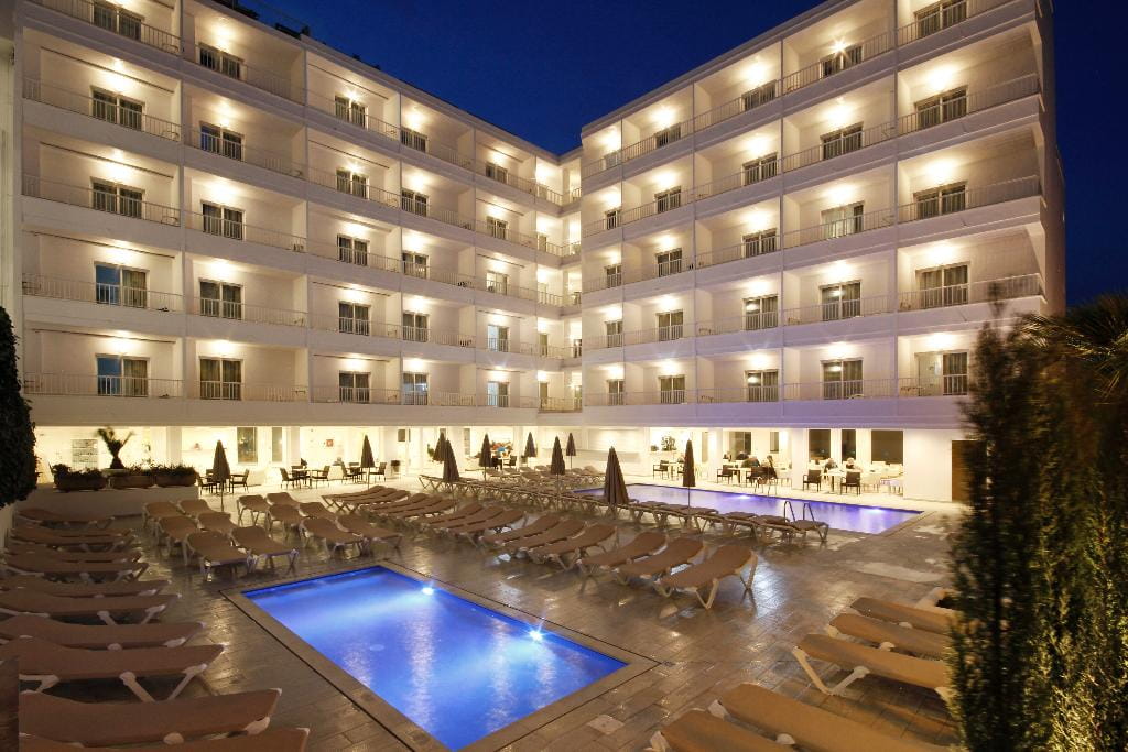 Ilusion Calma and Spa