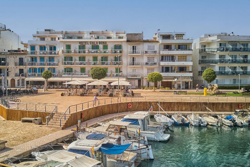 Cala Bona Hotel