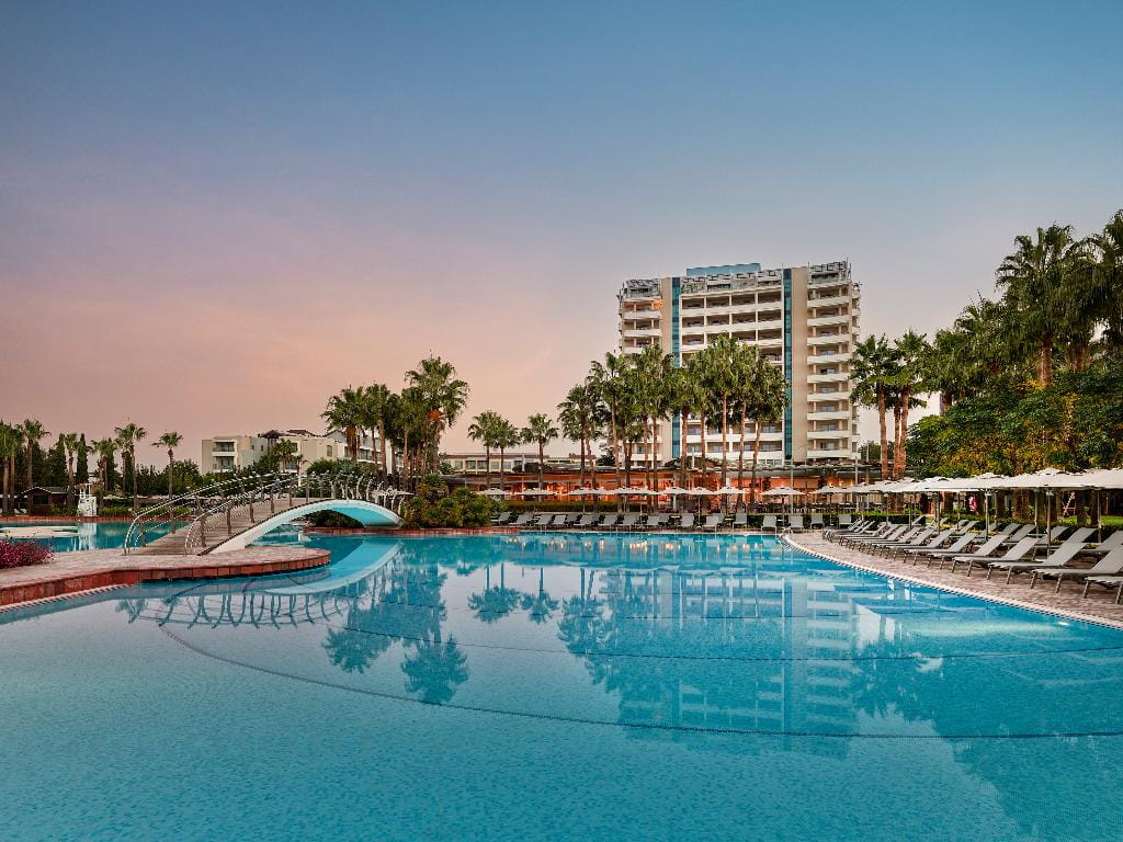 Lara Barut Collection - Ultra All Inclusive