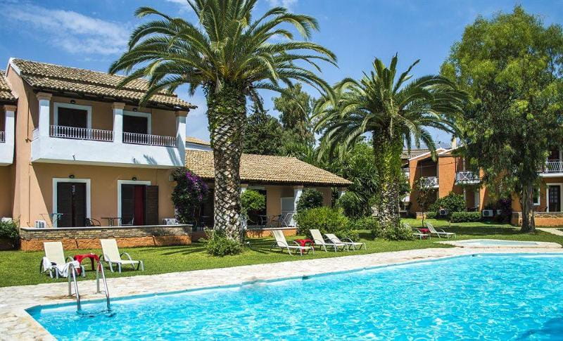 Folies Corfu Hotel Apartments