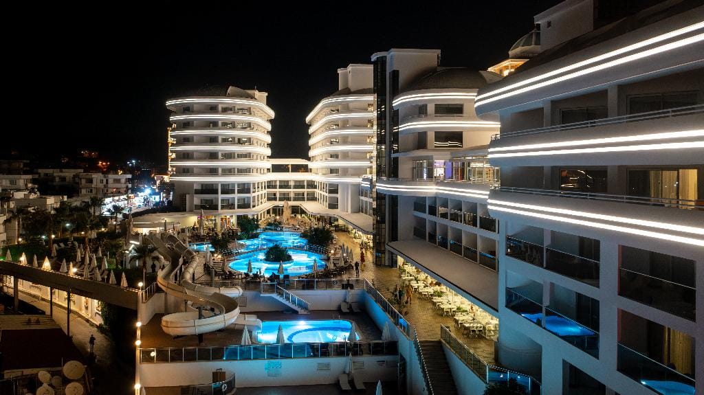 Laguna Beach Alya Resort & Spa Hotel