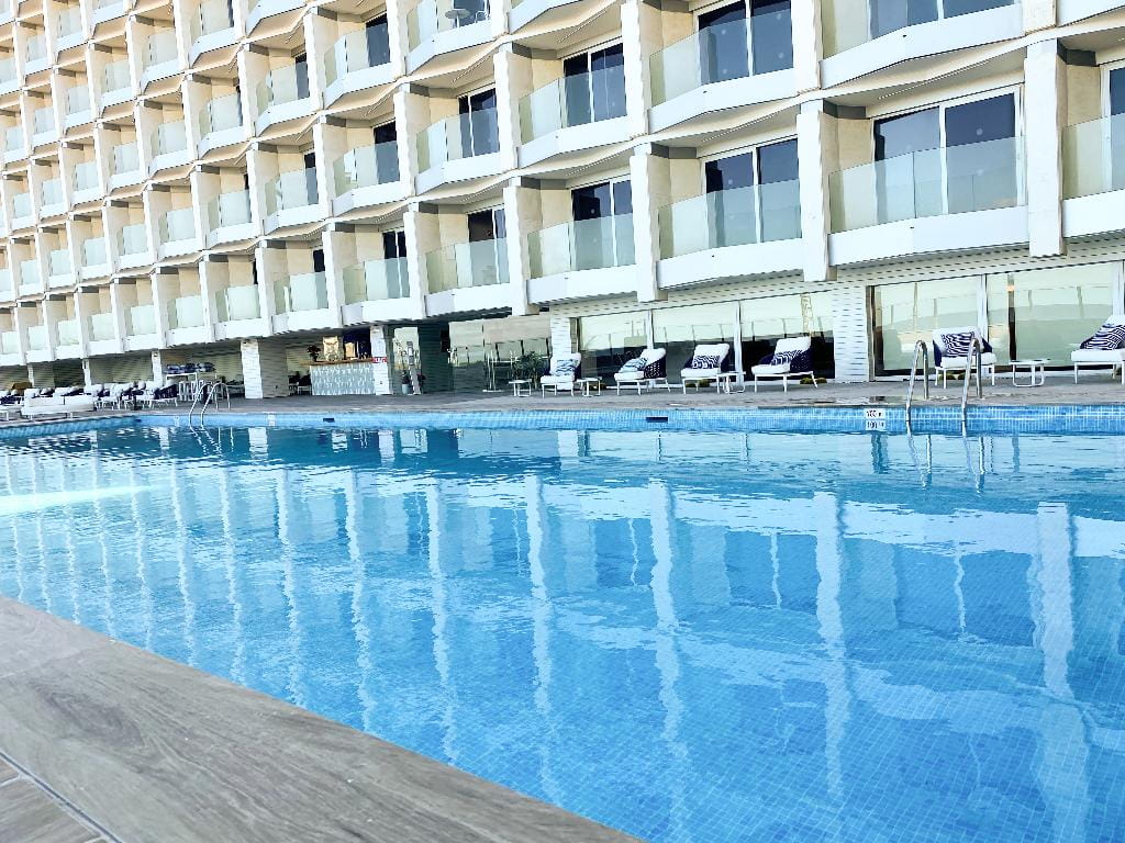 Cristina Las Palmas – Adults Only