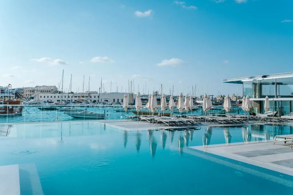 Azur Hotel By St Hotels