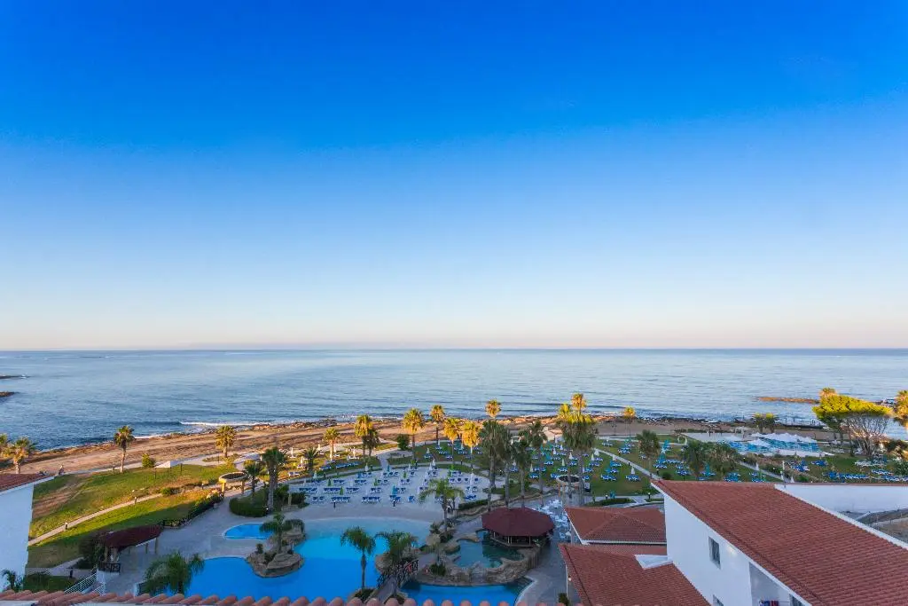 Leonardo Cypria Bay Hotel