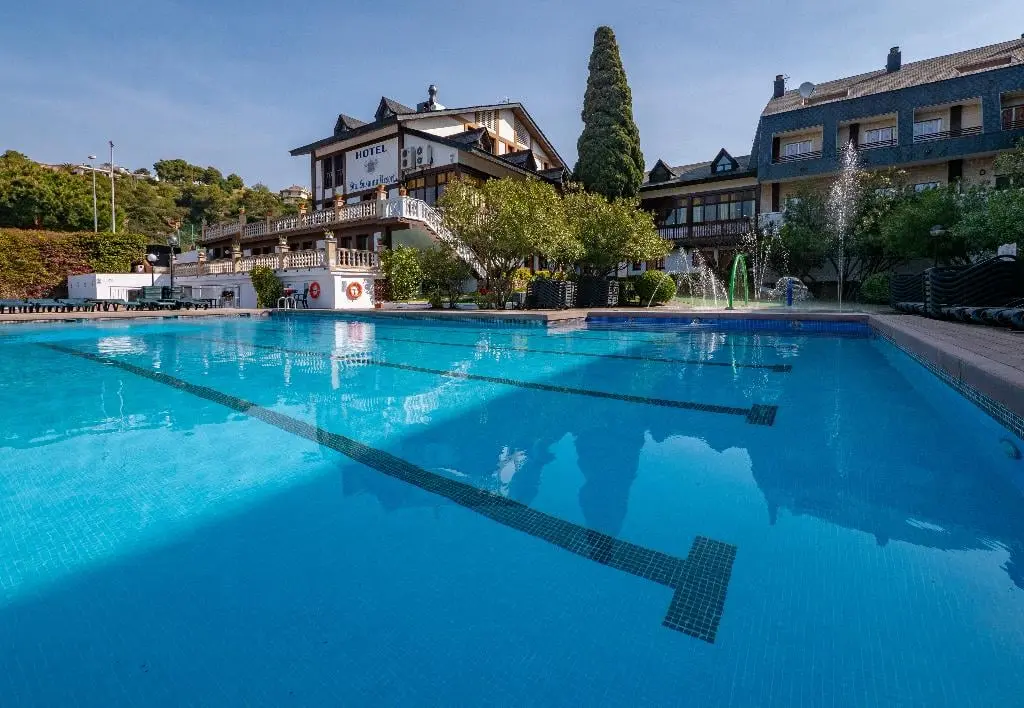 Santa Susanna Resort