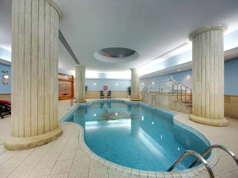 Golden Tulip Vivaldi Hotel