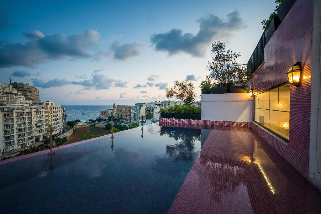 Holm Hotel & Spa
