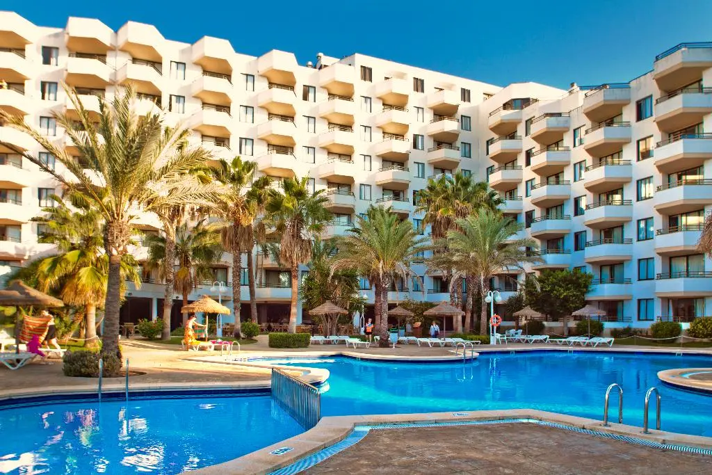 Trh Jardin Del Mar Apartments