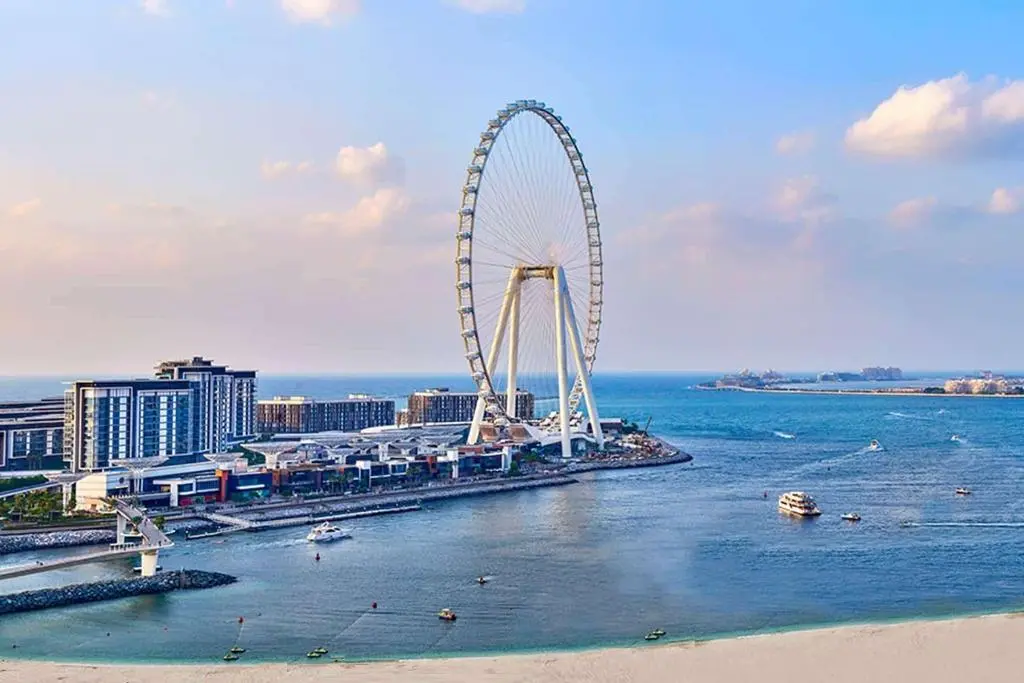 Ramada Hotel & Suites by Wyndham JBR