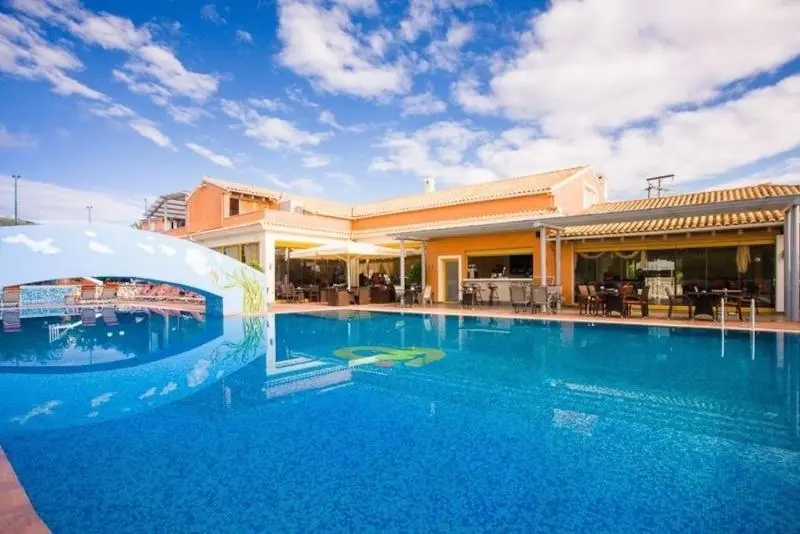Michelangelo Resort