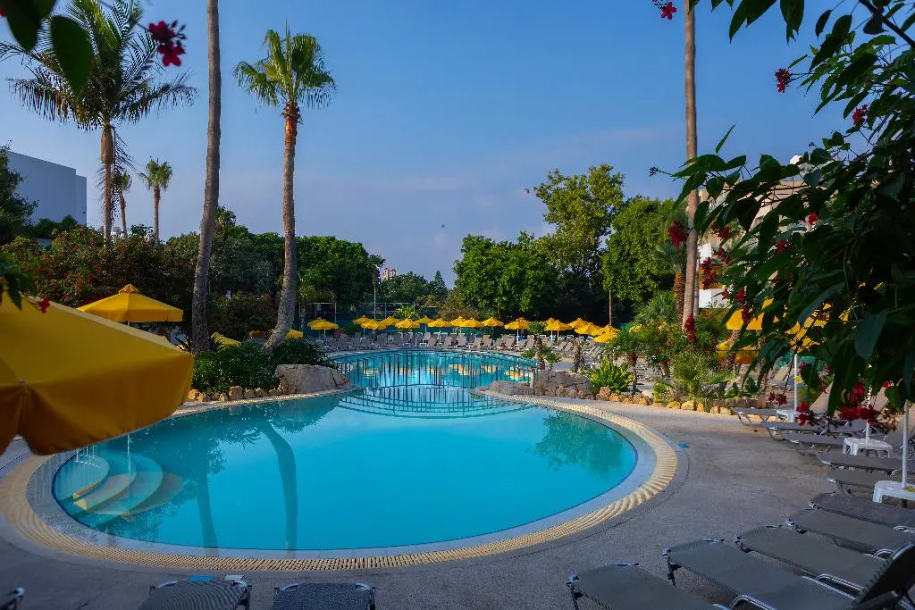 Mayfair Hotel