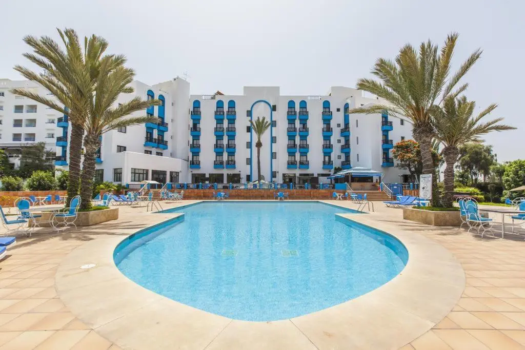 Oasis Hotel & Spa