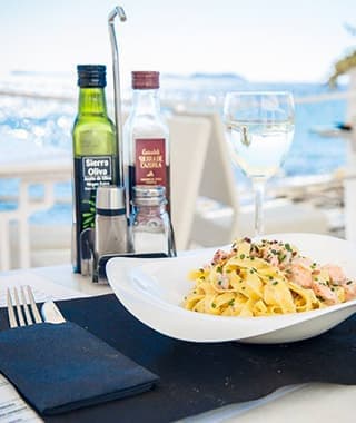 Dine Out at the Mint Lounge
