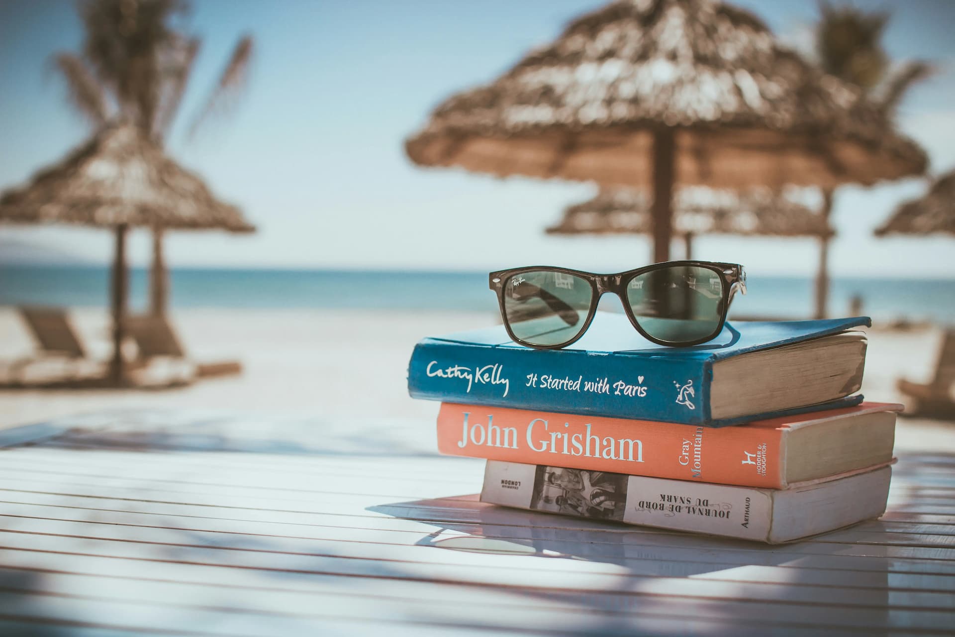 <h3 style="text-align: center;"><strong>Summer Beach Holidays</strong></h3>