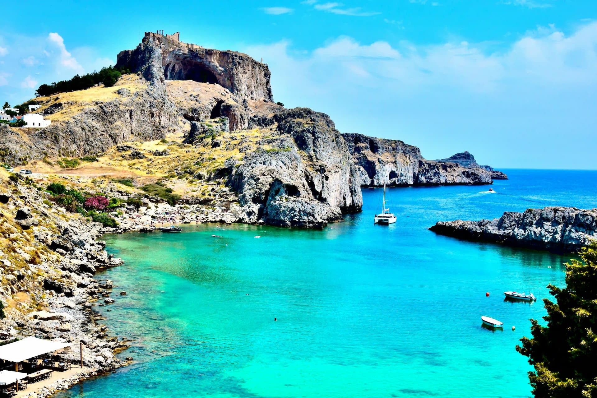 <h3 style="text-align: center;"><strong>Summer Holidays in Europe</strong></h3>